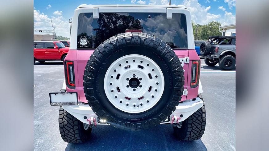 Мечта Барби в&nbsp;&laquo;Форде-Бронко&raquo;