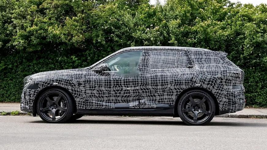 Премьера нового BMW X5 ожидается летом 2026 года