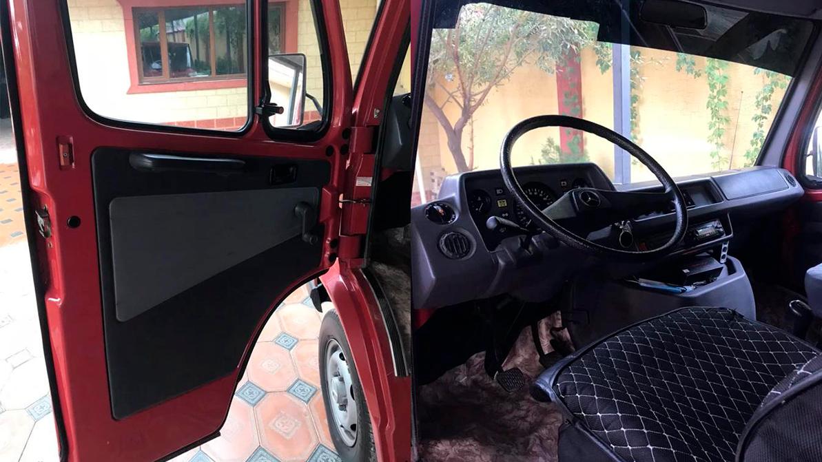 «Сапог» Mercedes-Benz 208D в отличном состоянии продают на kolesa.kz