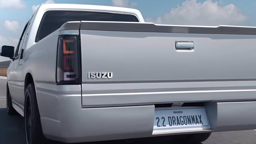 Isuzu показала рестомод Dragon Max на базе 37-летнего пикапа