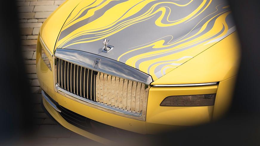 Rolls-Royce показал лимонный электрический «Семафор»