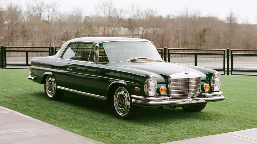 Классический Mercedes-Benz 280SE стал рестомодом за 500 000 долларов