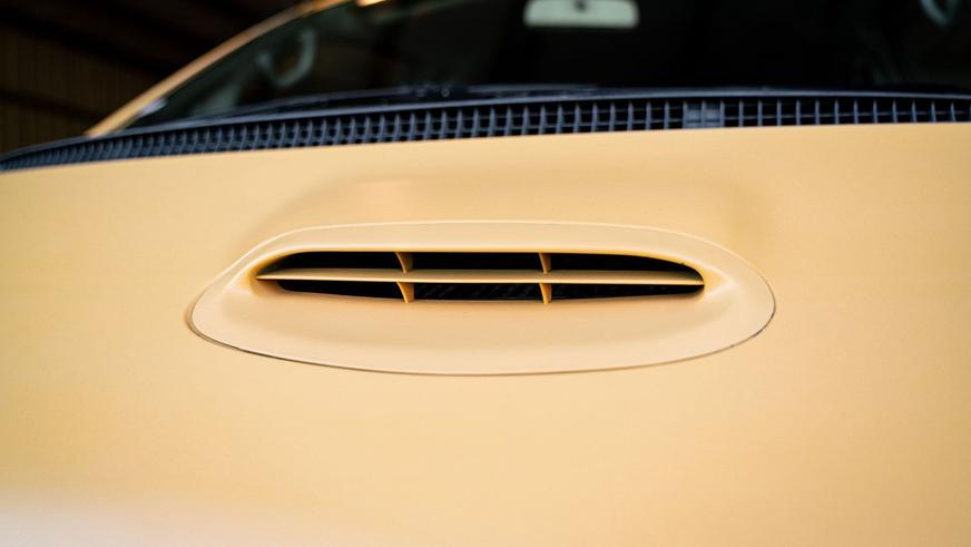 Лифтованная Mitsubishi Delica появилась на торгах в США