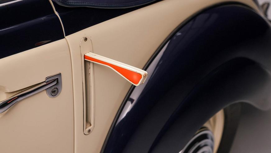 Редкий EMW 327 пустят с молотка в США