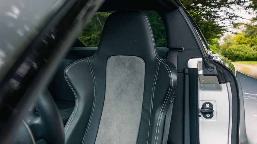 Редкий Mercedes-Benz SL 65 AMG Black Series уйдёт с молотка