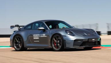Porsche Track Experience как развлечение для петролхедов
