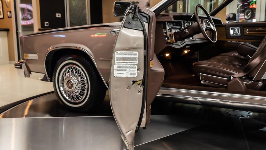 Cорокалетний Cadillac Eldorado с мизерным пробегом выставлен на продажу
