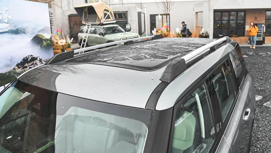 Бюджетный кроссовер BAIC BJ30 — суровая внешность и передний привод