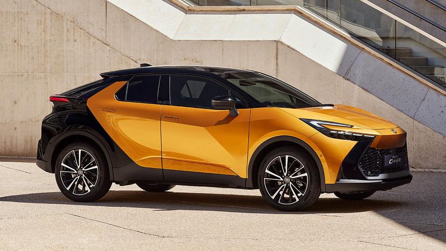 Дизайнерский кроссовер Toyota C-HR сменил поколение