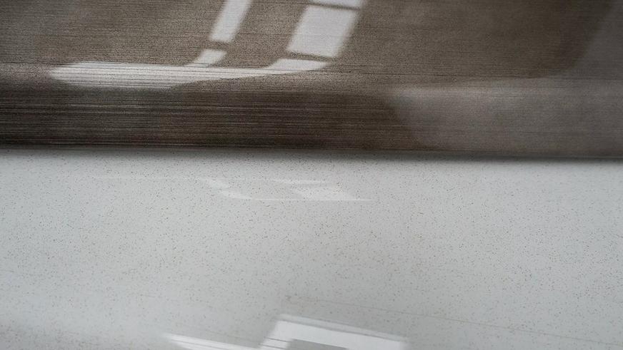 Сверхдорогой «Гелендваген» окрасили алмазной пылью