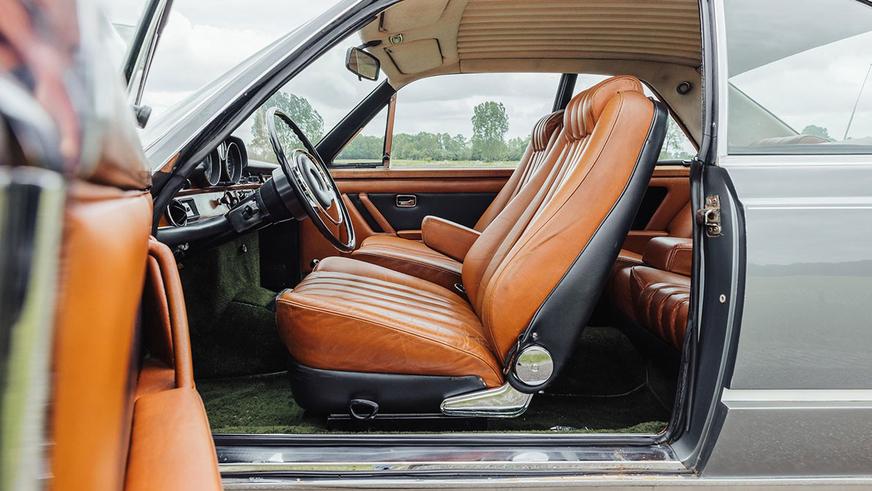 С молотка уйдёт уникальный двухдверный Mercedes-Benz 300 SEL