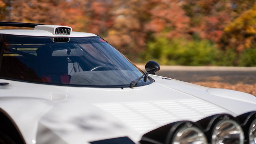 Качественную реплику культовой Lancia Stratos продают с аукциона