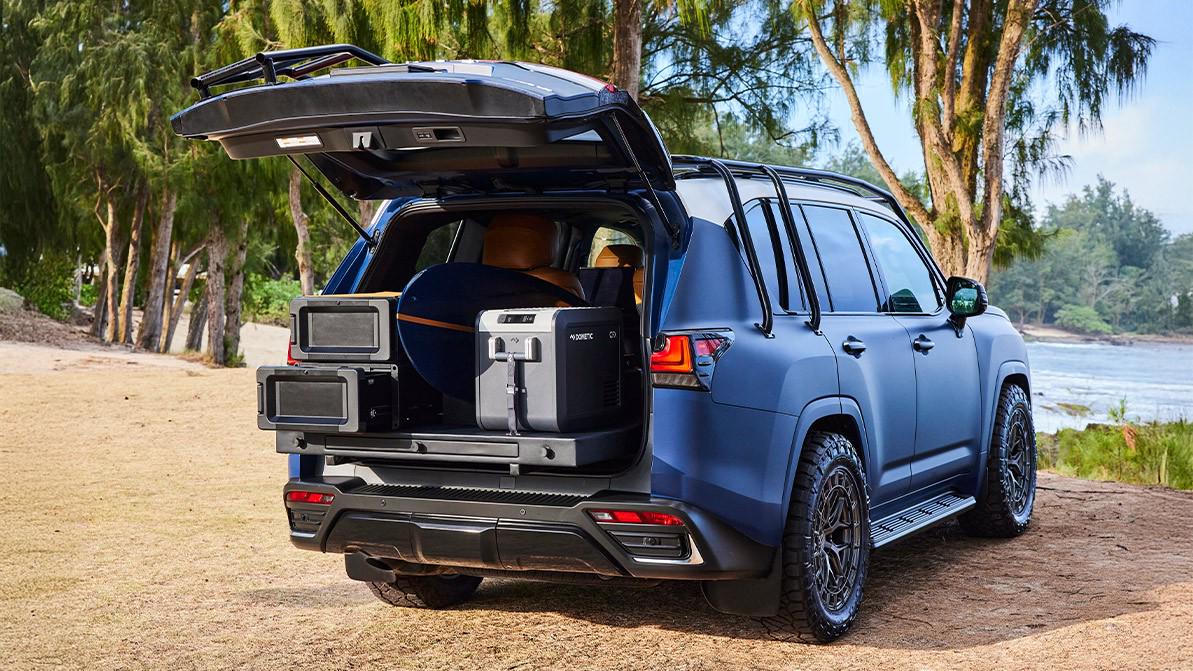 Сёрфинг спортына арналған Lexus&nbsp;LX