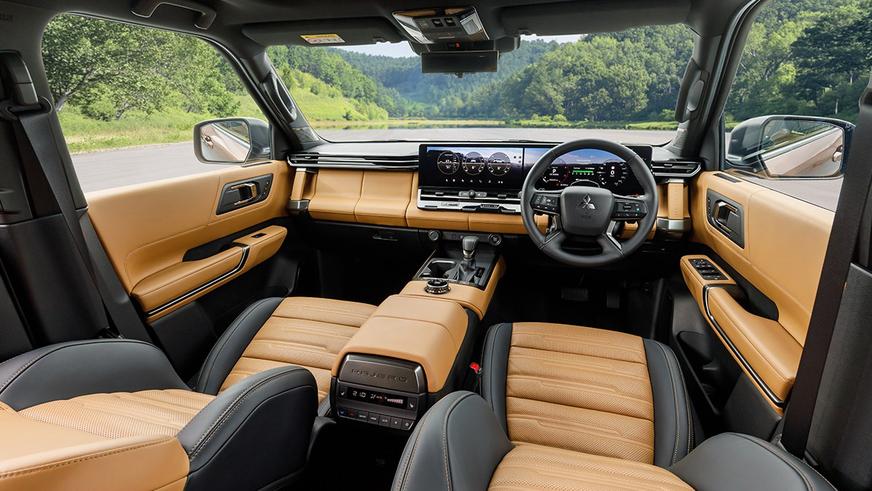Новый Pajero уже отбивает клиентов у LC Prado