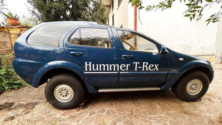 Гибрид Jeep и Hummer с итальянским дизайном выставили на продажу