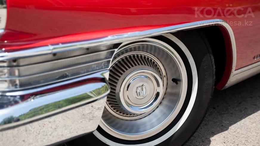 Интересные авто в продаже на Kolesa.kz: от Cadillac Fleetwood до заниженного ВАЗ-2101