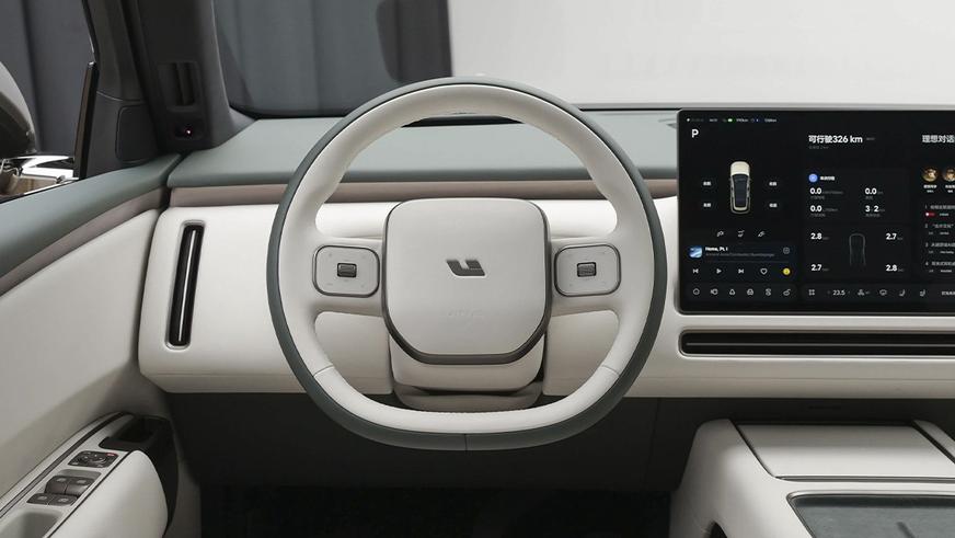 Новый Li Auto L8 оценили в 25.8 млн тенге в Китае