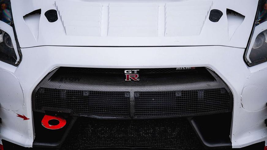 На продажу выставят Nissan GT-R из фильма про гонки. Но это не «Форсаж»