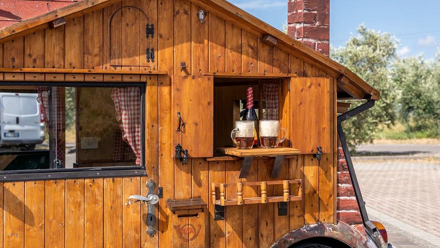 Избушка на жучьих ножках