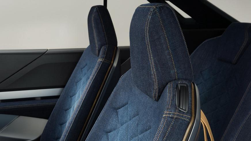 Nissan может выпустить наследника Silvia на батарейках