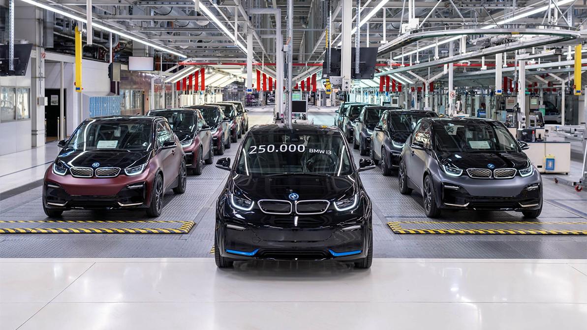 Электрохэтч BMW i3 сняли с производства