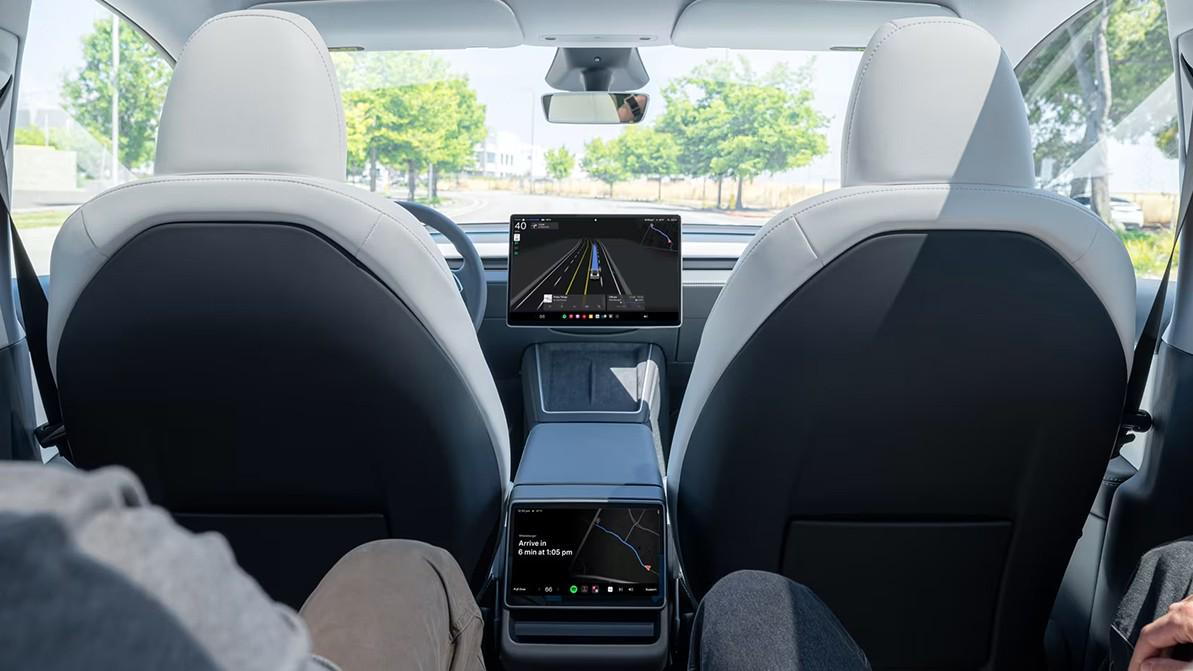 Tesla роботаксиін іске қосты