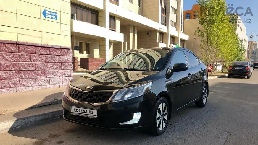 Какой автомобиль купить: не старше семи лет, 4 000 000 тенге