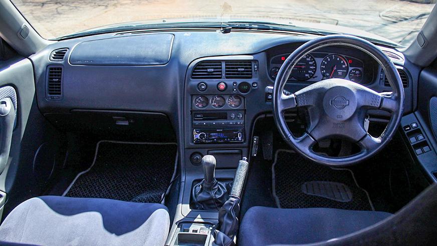 Сразу два редчайших Skyline GT-R появились в продаже – это седаны