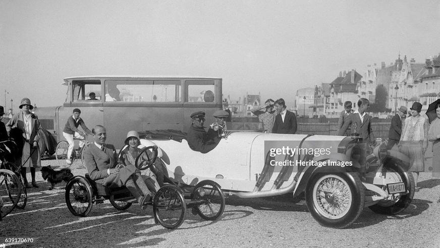 На продажу выставлен 100-летний электрокар, очень недорого