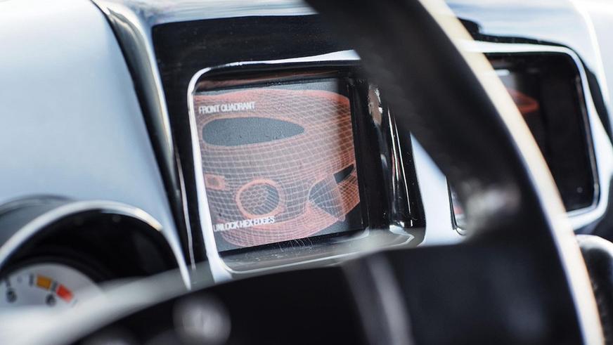 Киномодификацию Dodge Viper под названием Defender выставили на торги