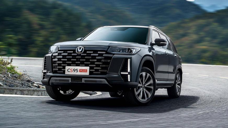 Changan анонсировала две новинки для Казахстана: кроссовер и пикап