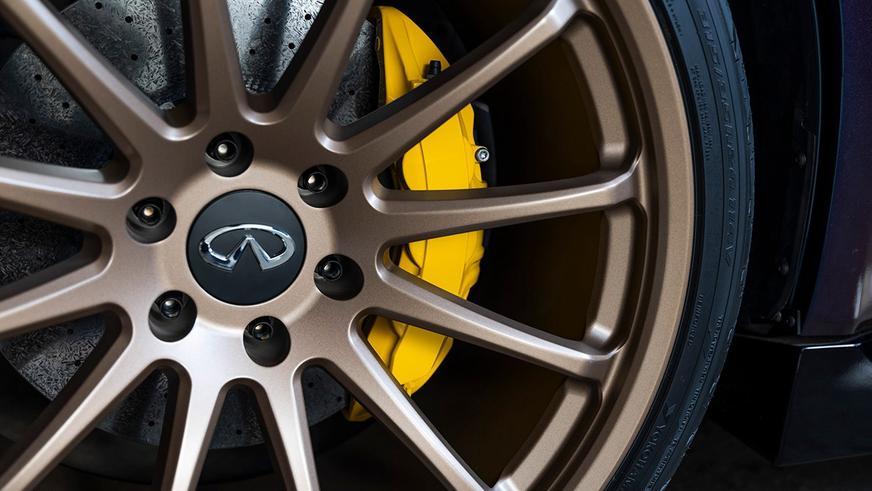 Infiniti установила 1000-сильный двигатель GT-R под капот QX80