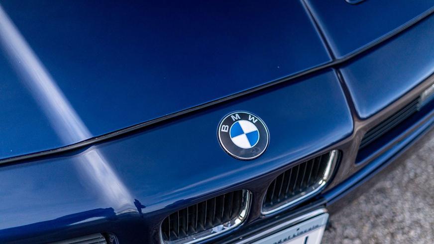 С молотка пустят BMW 850i Майкла Джордана