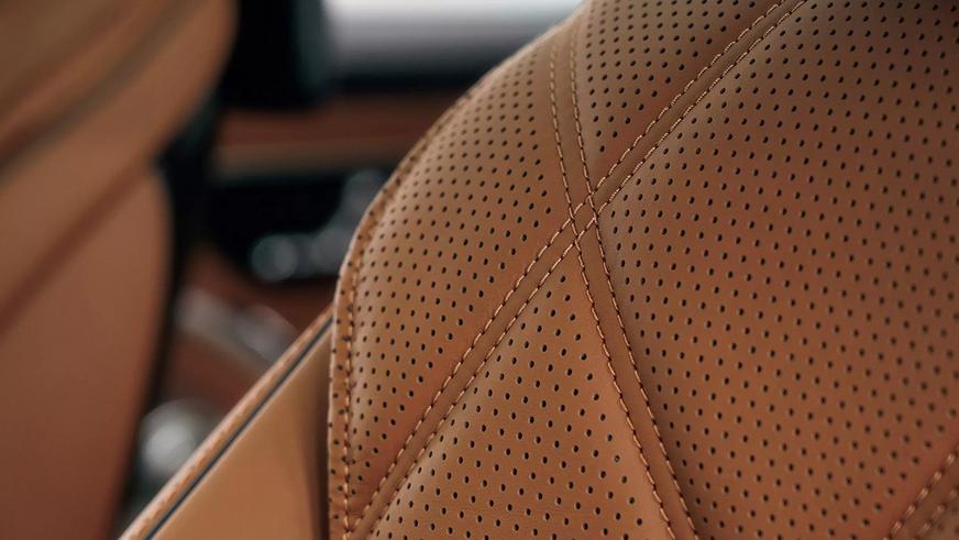 Эксклюзивные Maybach S680 продадут через лотерею