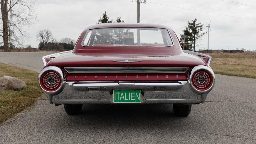 Уникальный Ford Thunderbird Italien пустят с молотка