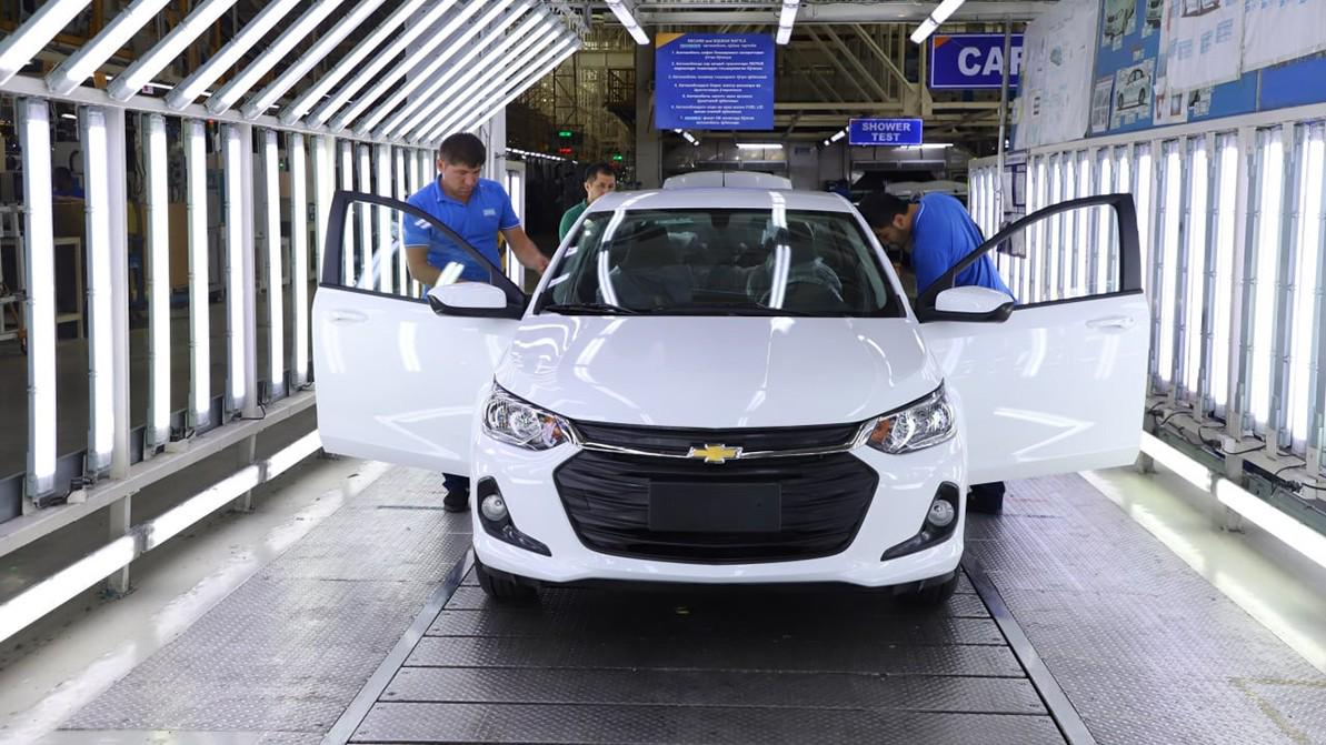 Chevrolet Onix: какая она, замена Nexia R3?