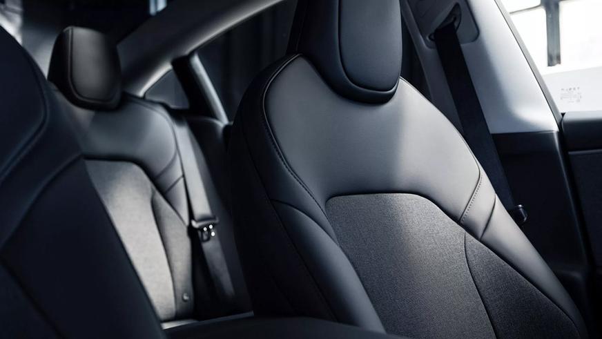 Tesla Model 3 и Model Y стали дешевле и проще