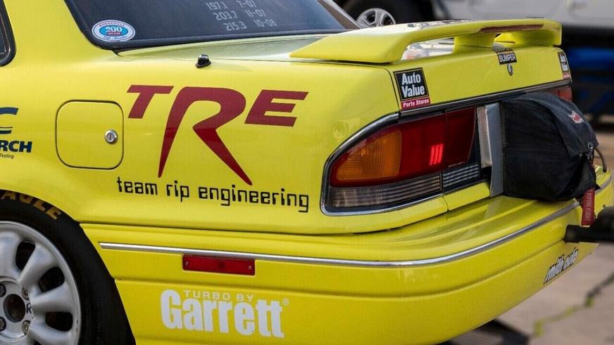 Mitsubishi Galant, способный разогнаться до 360 км/ч, выставлен на продажу