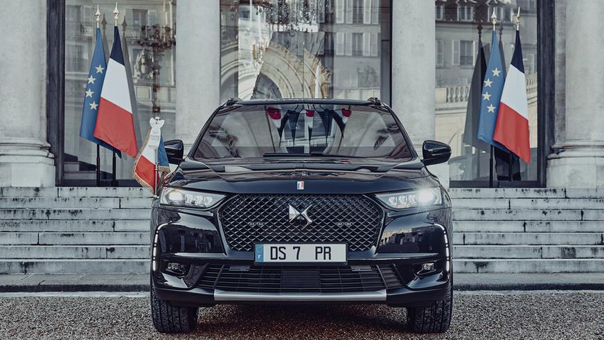 Почти как у всех: новый автомобиль французского президента