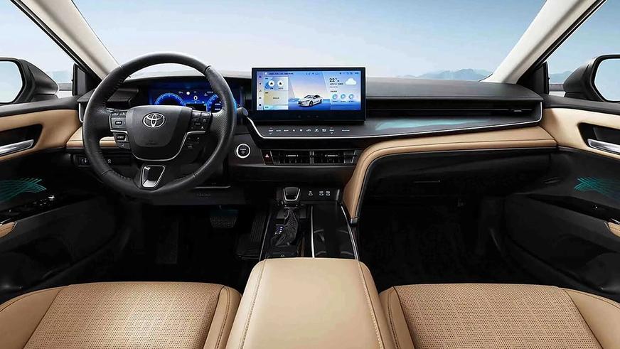 Toyota Camry стала автомобилем года в Китае Toyota Camry стала автомобилем года в Китае