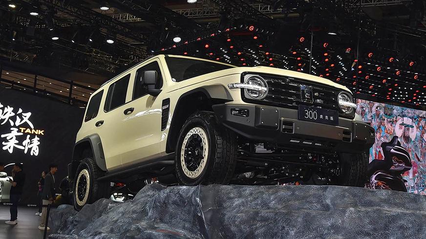 Экстремальный Tank 300 засекли на тестах