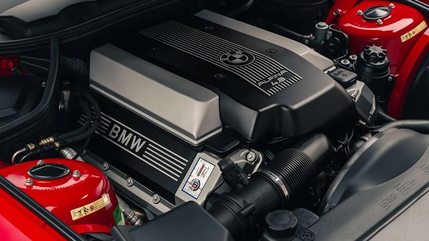 С молотка уйдёт очень редкий и практически новый Alpina Roadster V8