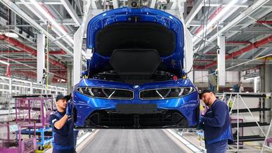 В BMW сократят тысячи рабочих в течение года