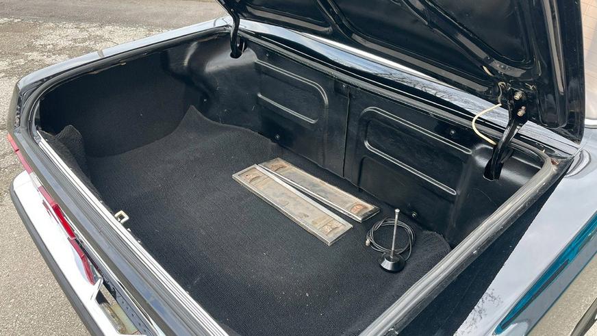 Догонялка с V8 от «Чайки» нашлась в продаже в Эстонии