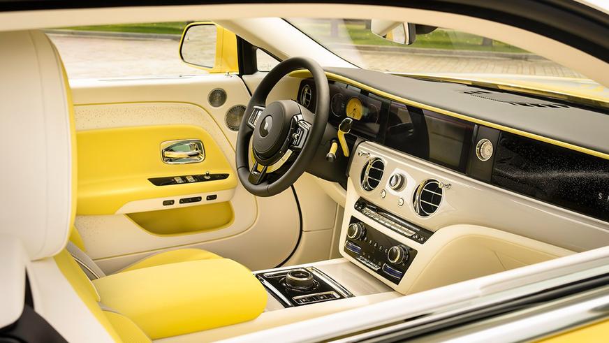 Rolls-Royce показал лимонный электрический «Семафор»