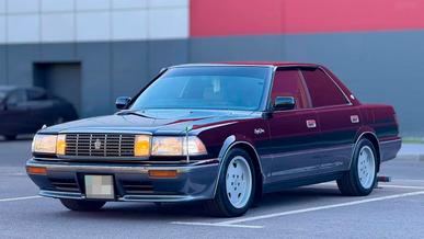 Toyota Crown с V8 предлагают на Kolesa.kz за 8 700 000 тг