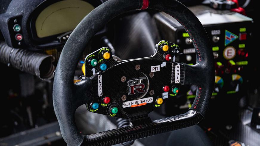 На продажу выставят Nissan GT-R из фильма про гонки. Но это не «Форсаж»