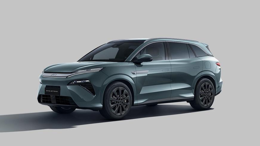 Гибрид BYD Atto 8 поступит в продажу в Казахстане в 2026 году