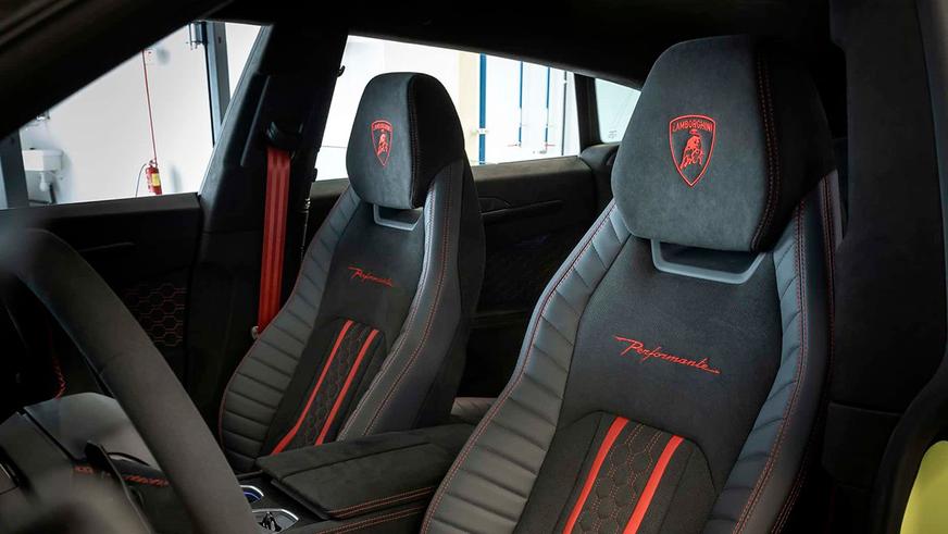 Представлен самый мощный заводской Lamborghini Urus