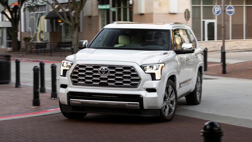 Названы цены на новую Toyota Sequoia